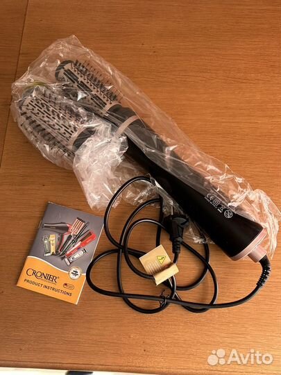 Фен щетка вращающаяся новая