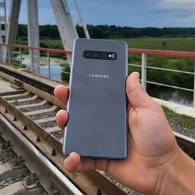 Samsung Galaxy S10+, 8/128 ГБ