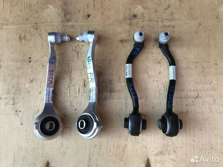 Рычаг передний Mercedes C180 C200 C250 W203