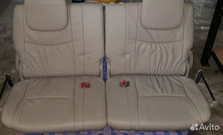 Третий ряд сидений на Gx470 в новом состоянии