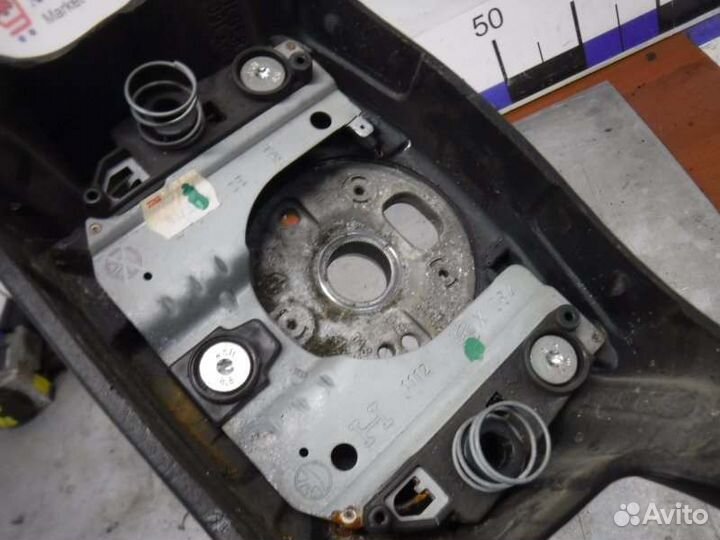 Руль Volkswagen Golf 4 AHF 1999