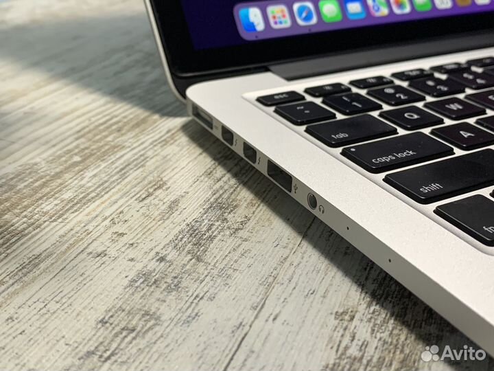 Топовый MacBook Pro 13 Retina i7/16/500 как новый