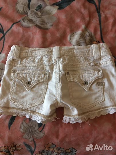 Женские джинсовые шорты