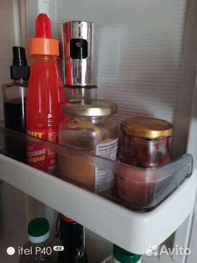 Вставка в полку к холодильнику