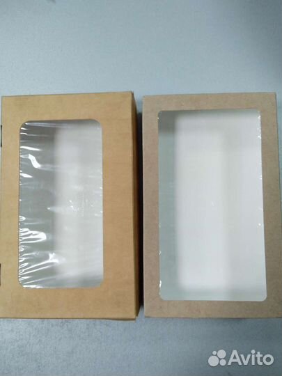 Крафтовые коробки с окном