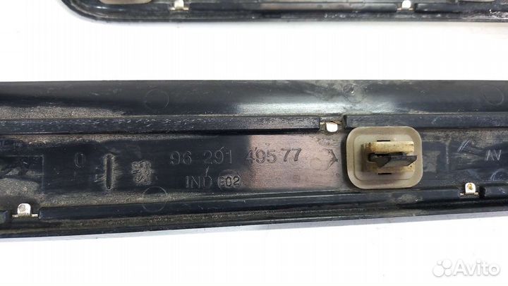 Накладки порога Peugeot 607