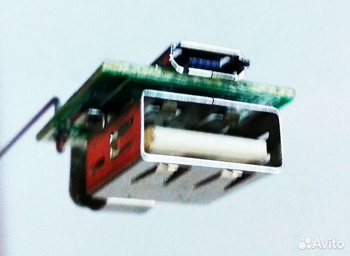 Зарядное плата, корпус 18650 USB/ Micro USB