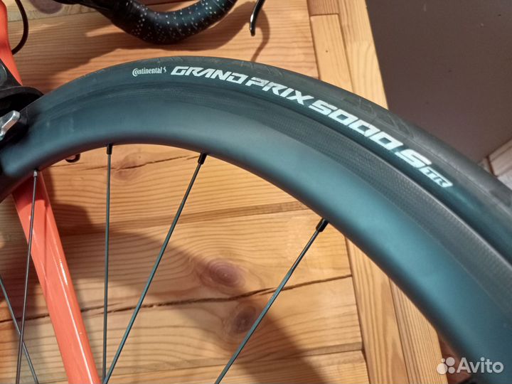 Continental grand prix 5000 STR