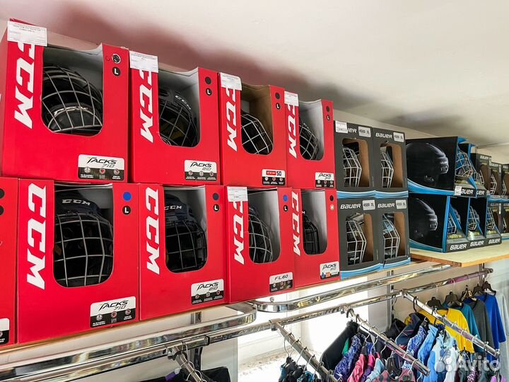 Хоккейные шлемы CCM