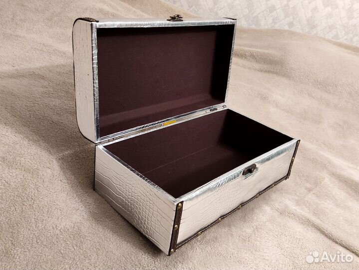 Шкатулка деревянная кожаная подарок