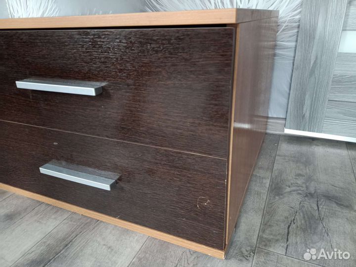 Тумба под телевизор бу