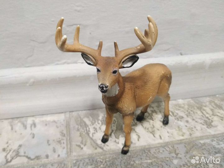 Игрушка олень