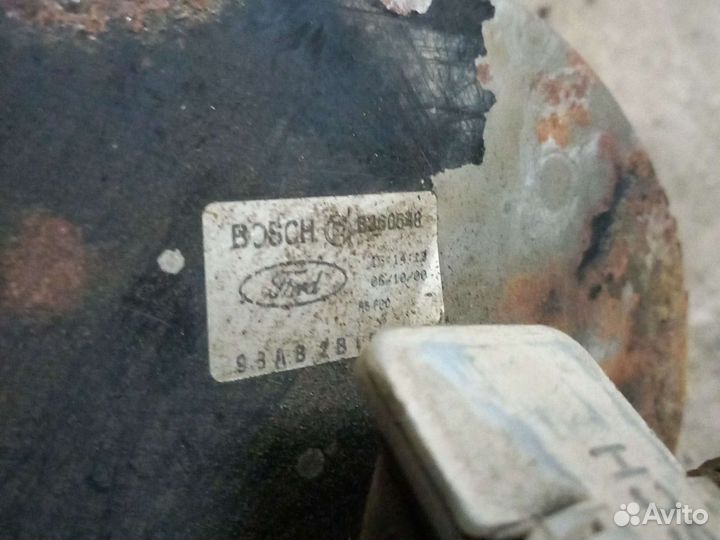 Вакуумный усилитель тормозов Ford Focus 1