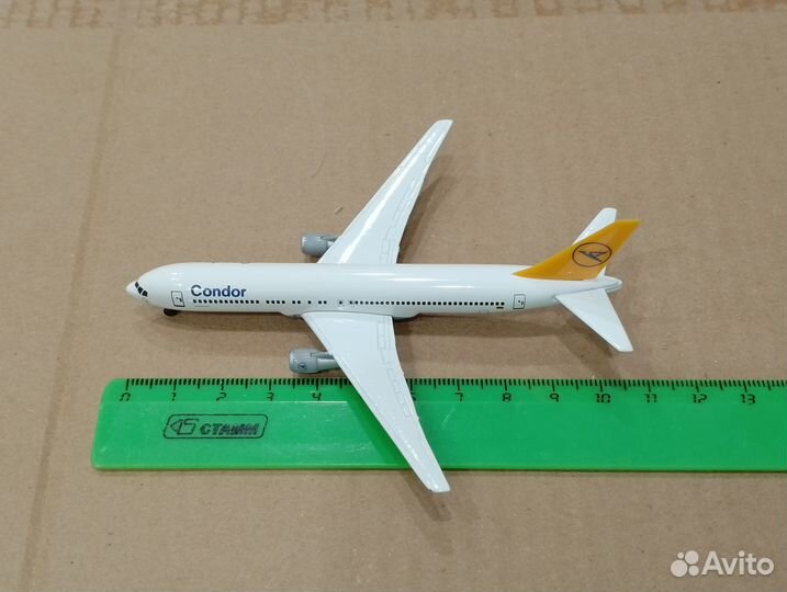 Boeing 767-300. Condor