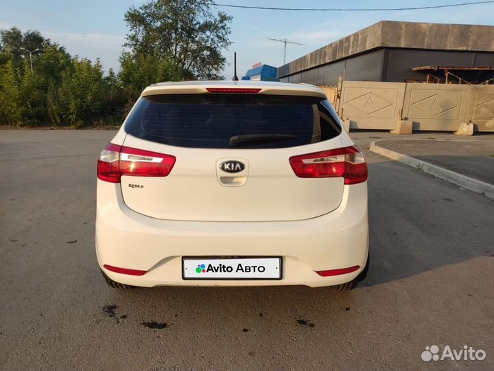 Kia Rio 1.4 AT, 2013, 107 000 км