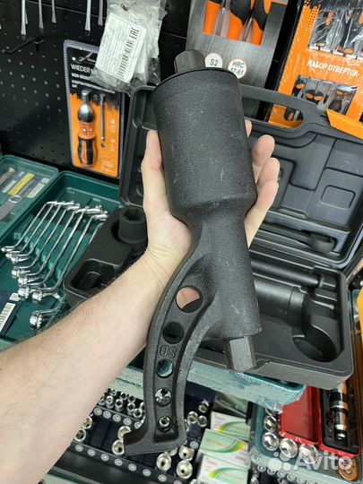 Гайковерт ручной с головкой 27 мм Газель