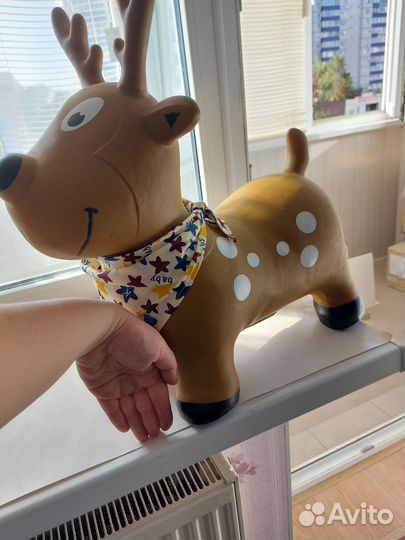 Игрушка прыгунок для малышей