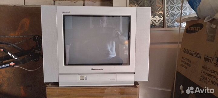 Телевизор