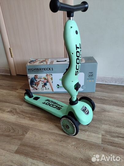 Самокат Беговел Scoot and Ride