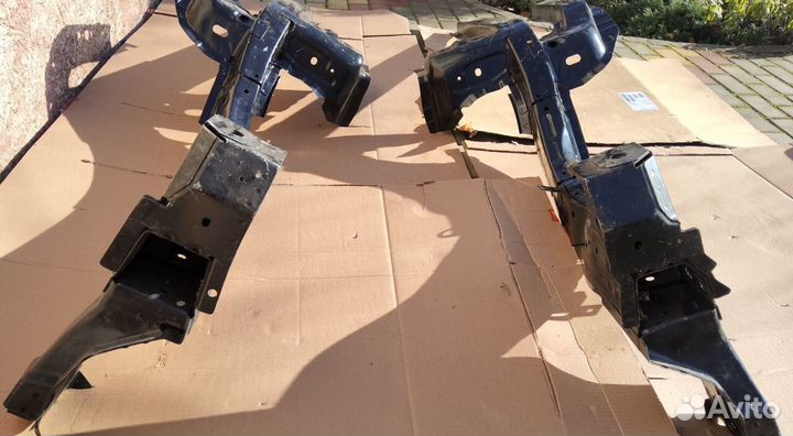 Лонжерон правый Chevrolet Kruze 95972096