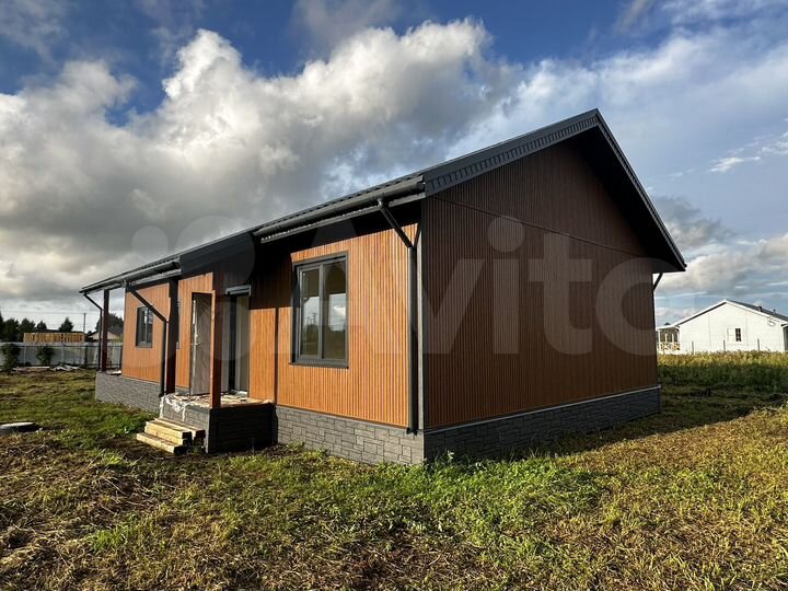 Дом 114,9 м² на участке 14,9 сот.