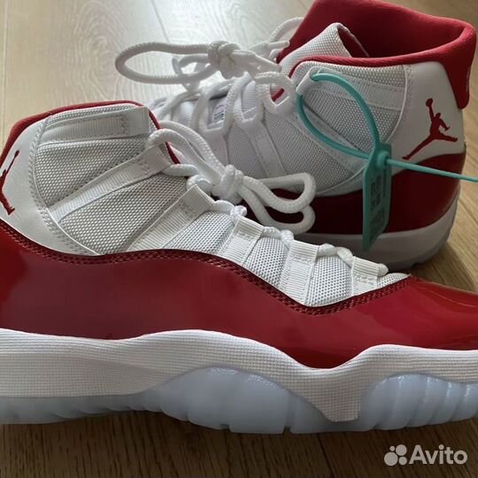 Nike air jordan 11 cherry (оригинал )