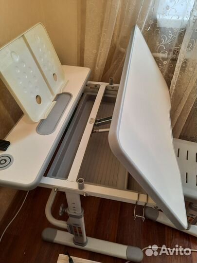 Комплект парта и стул