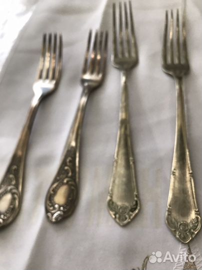 Столовые приборы