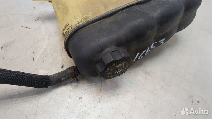 Бачок расширительный Chevrolet Tahoe, 2007