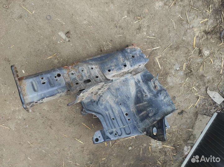 Лонжерон передний левый Hyundai Getz TB 2005-2011