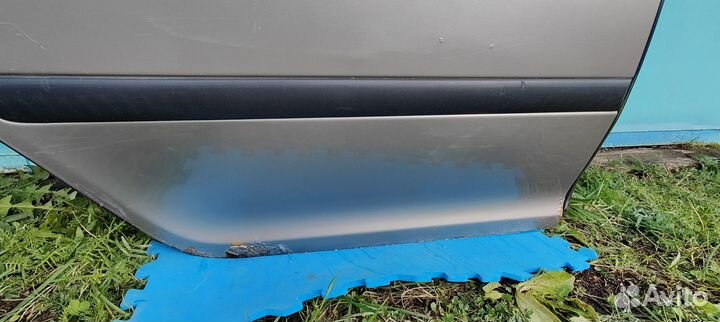 Дверь задняя правая skoda octavia a5