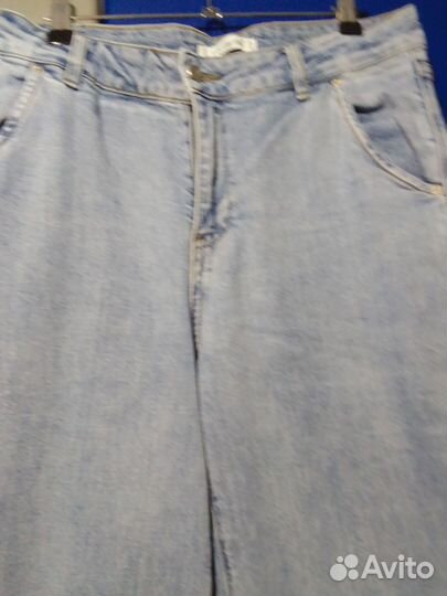 Женские джинсы