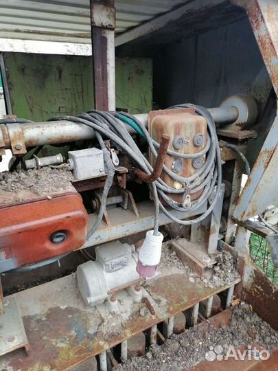 Шлакоблочный станок