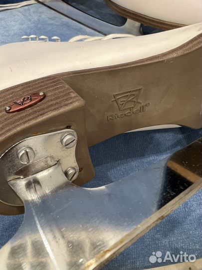 Фигурные коньки Riedell р-р 9 1/2 (40-41 р-р)