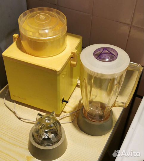 Кухонный комбайн Straume. Ретро