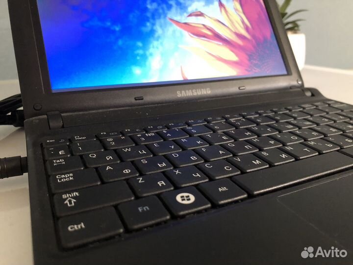 Нетбук Samsung для простых задач