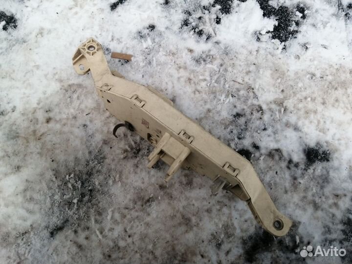 Блок предохранителей прав Toyota Land Cruiser 100