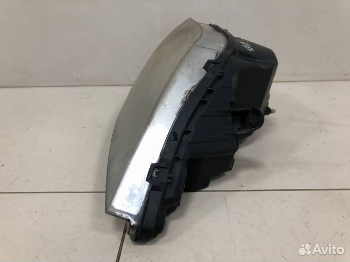 Фара правая Renault Logan 1 2005-2014