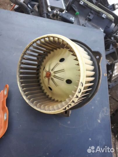 Моторчик печки Lifan Solano