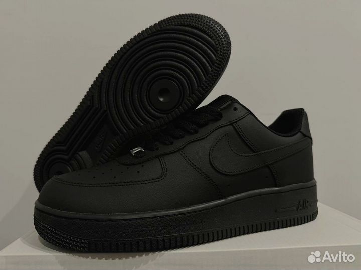 Nike air force 1 low black