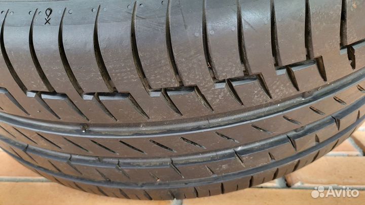 Continental ContiPremiumContact 6 225/50 R17 94V