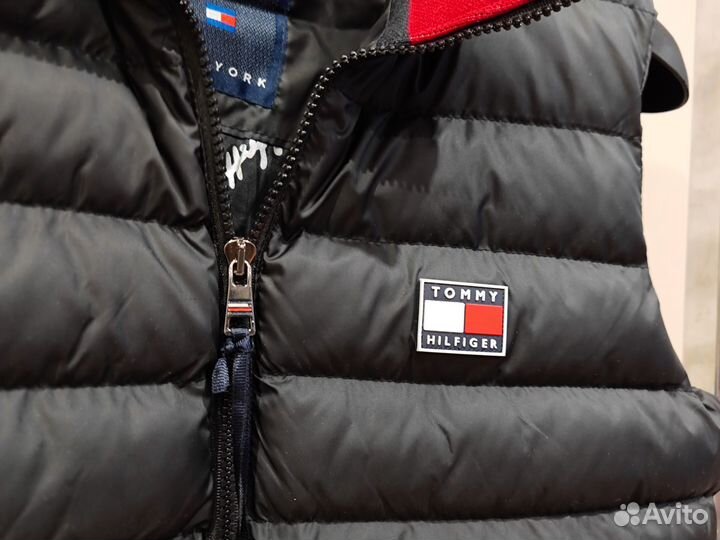 Жилетка безрукавка Tommy Hilfiger