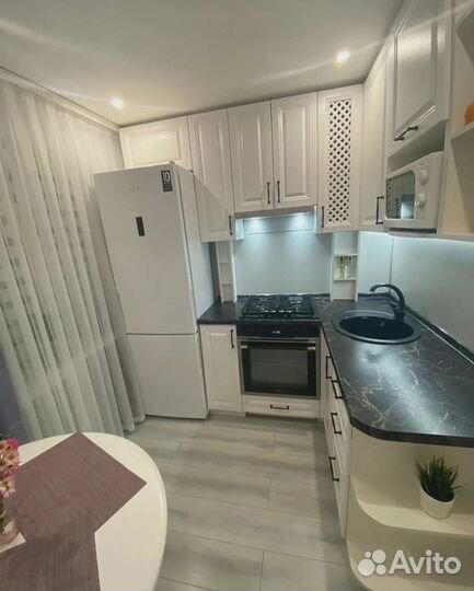 Кухонный гарнитур новый