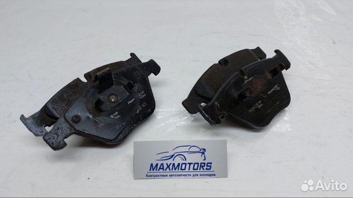 Тормозные колодки переднее Bmw 5-Series E60 3.0