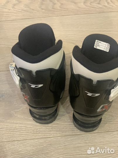 Горнолыжные ботинки детские Dalbello размер 16