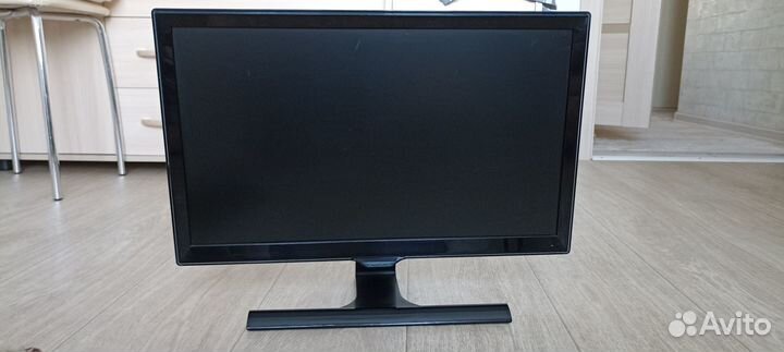 Монитор Samsung