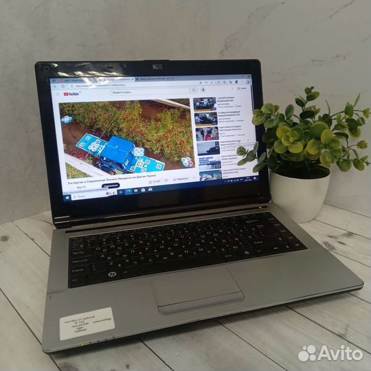 Ноутбук Icl raybook Si 142