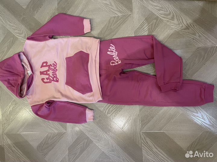 Спортивные костюмы девочки