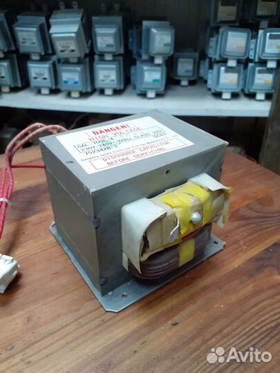 Трансформатор свч GAL-700E-4