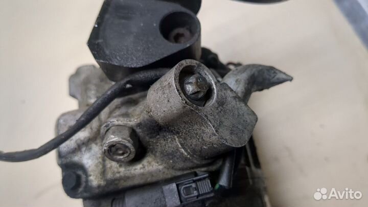 Компрессор кондиционера Mercedes C W203, 2004